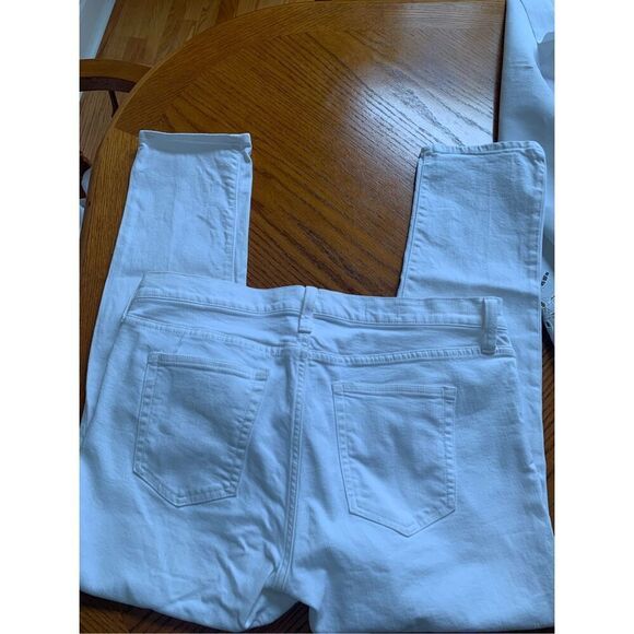 Gap 1969 Girlfriend Jeans - Picture 5 of 8